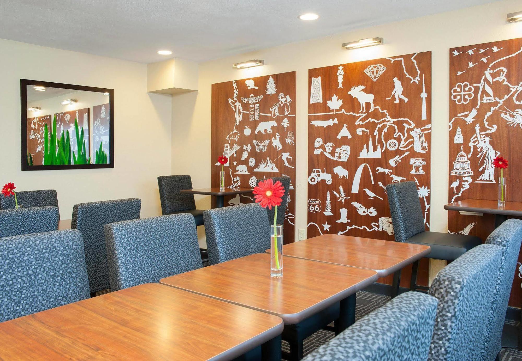 Towneplace Suites Indianapolis Park 100 Eksteriør bilde